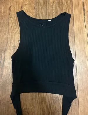 PacSun Top thumbnail 1