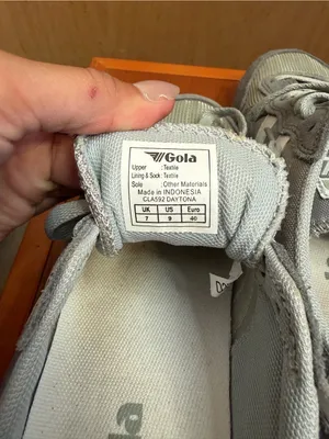 Gola Women’s Gray and White Retro Daytona Sneakers - Retail $110. Size: 9 thumbnail 3