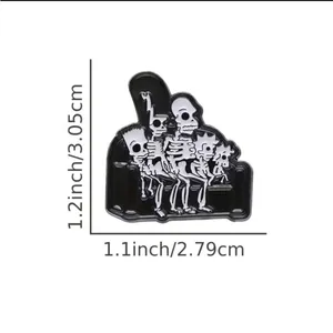 Skull Style Anime Character‎ Metal Enamel Skull Pin Halloween Clothing Lapel thumbnail 5