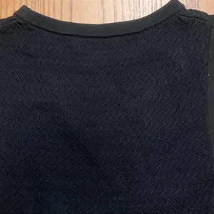 Babaton Aritzia Pointelle Stitch Stretch Sleeveless Tank Top‎ Black Size XXS thumbnail 9