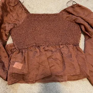 Gilli Brown Smocked Peplum Blouse Long Sleeve thumbnail 3