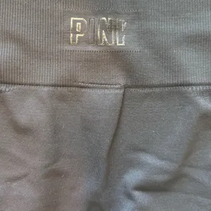 NWOT Victoria’s Secret PINK Long Sleeve Activewear Set in Black, Size XS thumbnail 4