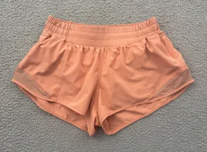 Lululemon Hotty Hot Short Low Rise 2.5" Pink Savannah Athletic Women's 6 thumbnail 1
