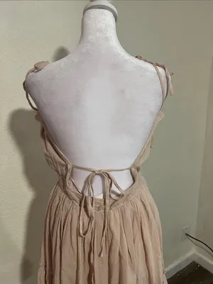 Le Lis Blush Tie-Shoulder Tiered Mini Dress thumbnail 3