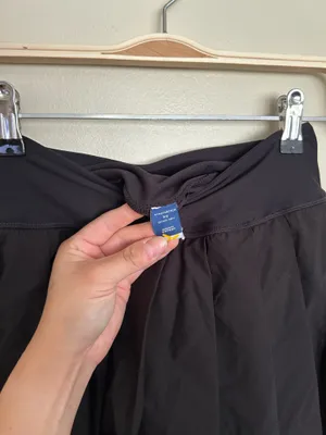 Old Navy black pleated skort  thumbnail 4