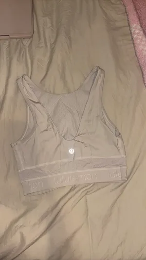 Lululemon Sports Bra thumbnail 3