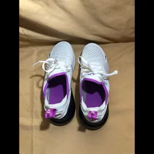 Nike Air Max 270 GS White Fuchsia Dream thumbnail 7