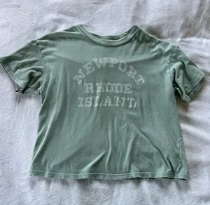 American Eagle Cropped Tee thumbnail 1