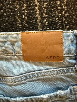 Aeropostale Low-Rise Baggy Jeans thumbnail 8