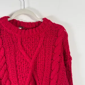 Free People Cutting Edge Cable Knit Sweater Cranberry Red 100% Cotton Womens Sm thumbnail 3