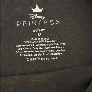 Disney T-Shirt Women’s Size M Princess Black Tee with Colorful Characters thumbnail 5