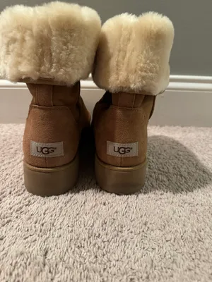 UGG Boots thumbnail 3