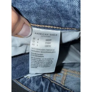 American Eagle Jeans Women's 4 Short Mom Jean Stretch‎ thumbnail 4