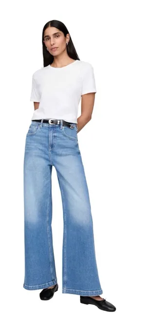 GAP Extra High Rise Stride Wide Leg Jeans Light Indigo Baggy Jeans Size 30 10L thumbnail 1
