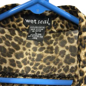 Wet Seal Animal Print Button Up Sleeveless Semi Sheer Pocket Blouse Top Womens L thumbnail 8