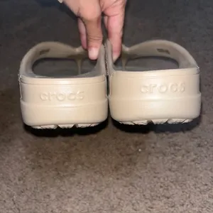 Crocs Classic Crocs Glitter II Flip Sandals Platform Thong Bone Tan‎ Beige 10 thumbnail 5