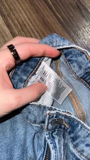 American eagle barrel jeans  thumbnail 3