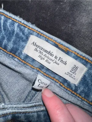 Abercrombie & Fitch Curve Love High Rise 90s Relaxed Jean Size 36 / 22 Short thumbnail 10