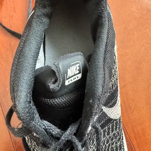 Nike Flex Fury Running Shoes in Black | Size 8.5 thumbnail 5
