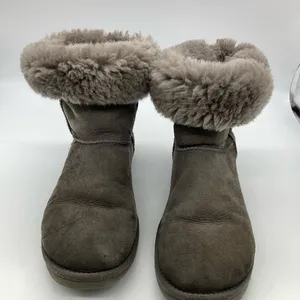 UGG MID‎ CALF BOOTS Size 8 thumbnail 9