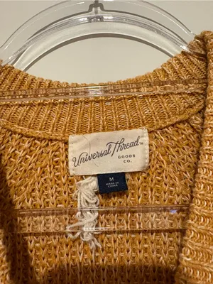 Universal Thread Chunky Knit cropped Sweater mustard yellow medium thumbnail 4