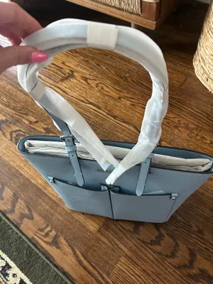 Michael Kors Tote Bag thumbnail 6