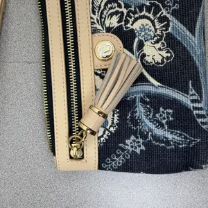 Spartina 449 Wristlet Womens OS Blue Floral Linen Leather Tassel Daufuskie * thumbnail 5