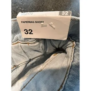 Zara Paperbag High waist Jean Shorts size XS thumbnail 4