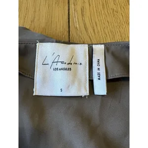 L’ACADEMIC Los‎ Angeles Brown Purplish Look Size Small Blouse Lightweight Career thumbnail 3