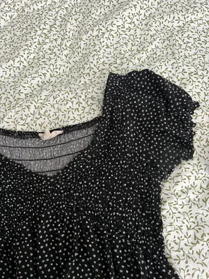 PacSun Black and White Floral Puff-Sleeve Top thumbnail 5