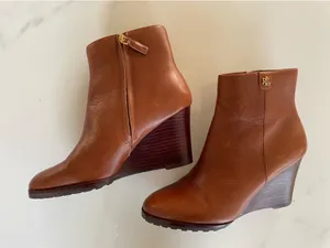 Lauren Ralph Lauren Shaley Calfskin Wedge Bootie Women's Size 8.5 B Brown thumbnail 3