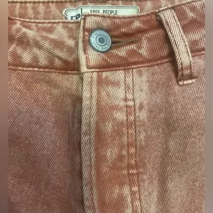Free People Wales High Rise Wide Leg Cropped Faded Button Fly Jeans Size 28 thumbnail 6
