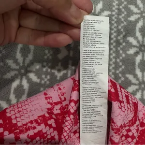 Fabletics Define PowerHold High-Waisted Capri Persimmon Phyton XXS‎ Activewear thumbnail 4