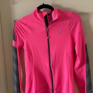 Pearl Izumi Elite Hot Pink Long Sleeve Cycling Jacket Jersey Pockets Like New S thumbnail 2