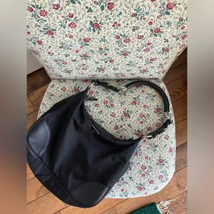 Prada Semitracolla Vela Sport Purse in Black thumbnail 4