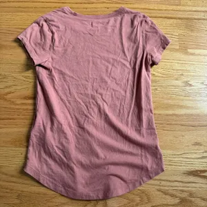 Abercrombie & Fitch Mauve Amour Is The Answer Graphic T-Shirt 100% Cotton XXS thumbnail 5