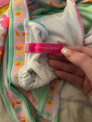 Victoria's Secret Bikini Set thumbnail 3