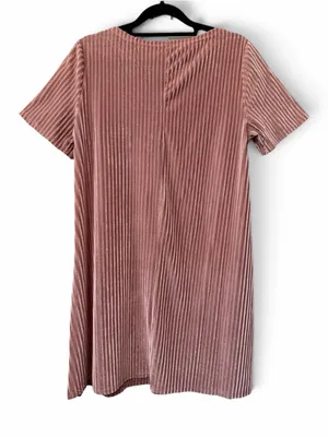 POL Dusty Pink Velvet Pocket Shift Dress Size S thumbnail 2