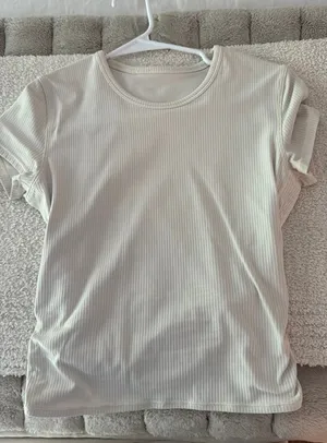 Lululemon thumbnail 1