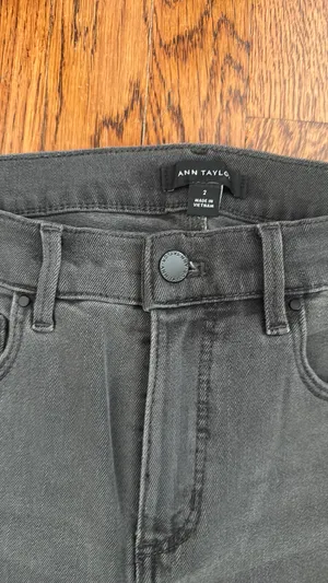 Ann Taylor Bootcut Jeans thumbnail 3