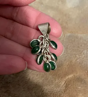 Green Stone Fashion Jewelry Pendant Necklace Charm thumbnail 2