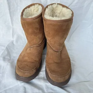Ugg Australia Tan Brown Chestunt Genuine Leather Short Boots Women's‎ Size 5 thumbnail 2