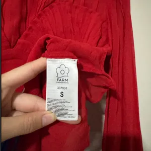 FARM Rio Pleated Peplum Red Blouse Size S Long Sleeve thumbnail 2