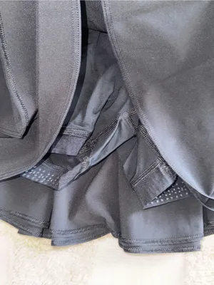 Lululemon Court Rival High Rise Skirt Black size 2 thumbnail 4