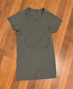 CRZ Yoga Grey/Green Shirt thumbnail 1