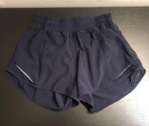Lululemon Hotty Hot Shorts thumbnail 3