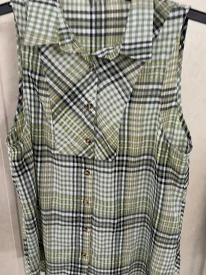 entro Green Plaid Sleeveless Button-Front Blouse thumbnail 5