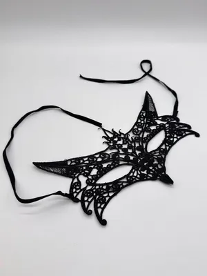 Black Lace Masquerade Mask Fox Crown Gothic Halloween Costume Ball NWOT thumbnail 6