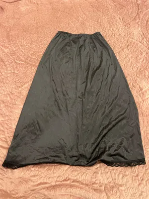 Warner's Black Half Slip with Lace Hem Size M thumbnail 2