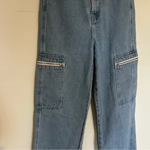 Levi’s High Loose Premium Wide‎ Leg Cargo Utility Style Zipper Pocket Jeans 23 thumbnail 5